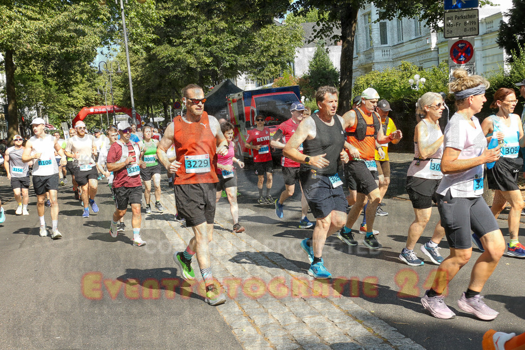 250621_1000_EX1_1199 | Sportfotografie im Rhein-Sieg Kreis, Köln, Bonn, NRW, Rheinland Pfalz, Hessen, etc. Unser Tätigkeitsfeld umfasst den Laufsport vom Volkslauf über den Marathon, Duathlon, Triathon bis zum Ultralauf wie Kölnpfad Ultra oder Schindertrail.