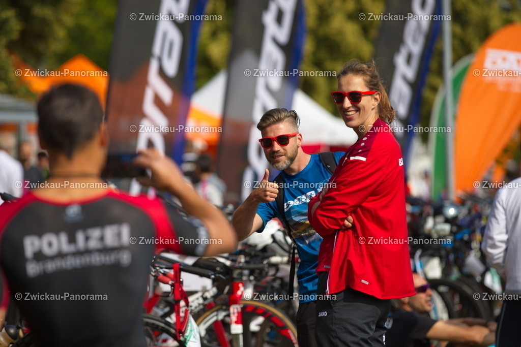 2023_0630_KoberTriathlon_Event0010 | Urban. Natur. Panorama. Luftbild. 
Der Bildershop für aufregende Perspektiven!
Für Deko, Wandbild und Kalender!
Wir bringen LED-Bilder zum Leuchten!

