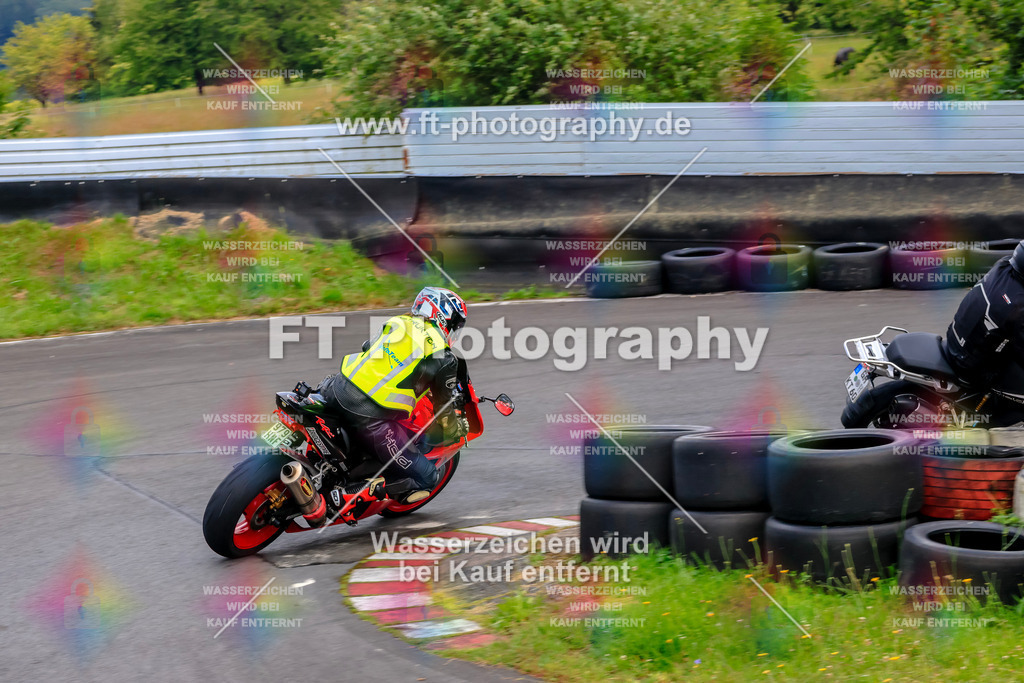 _TCM3265 | Hier findet Ihr Bilder von Touristenfahrten auf der Nürburgring Nordschleife oder von anderen Veranstaltungen die ich besucht habe. Viel Spass beim Durch Schauen 