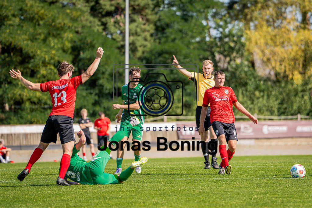 Fußball I Herren I Saison 2026-2027 I Bezirksliga Weser-Ems 4  I 1. Spieltag I SFN Vechta - SV Molbergen I 16543 | jns.sportfotos - Realisiert mit Pictrs.com