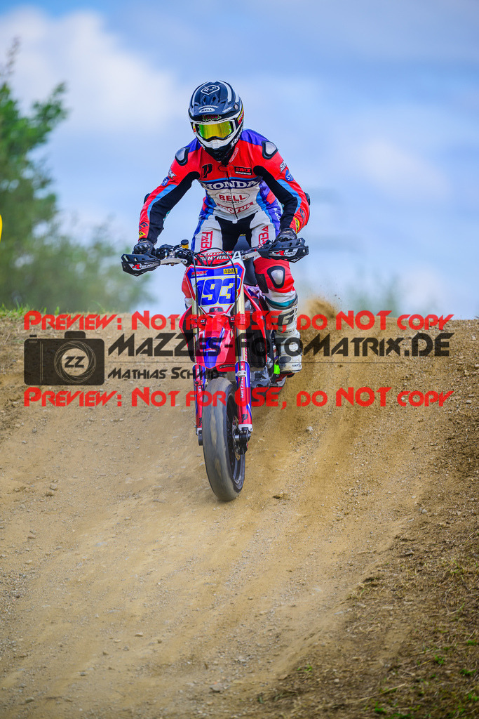 MaZZes_FotoMatrix_240713_6007705_9917 | S3