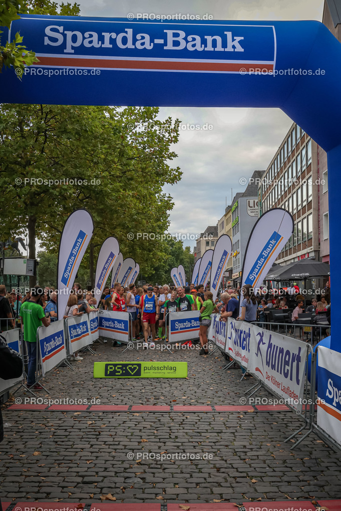 Altstadtlauf Koeln; Koeln, 19.08.22 | Impressionen vom Altstadtlauf Koeln am 19.08.22 in Koeln (Nordrhein-Westfalen). 