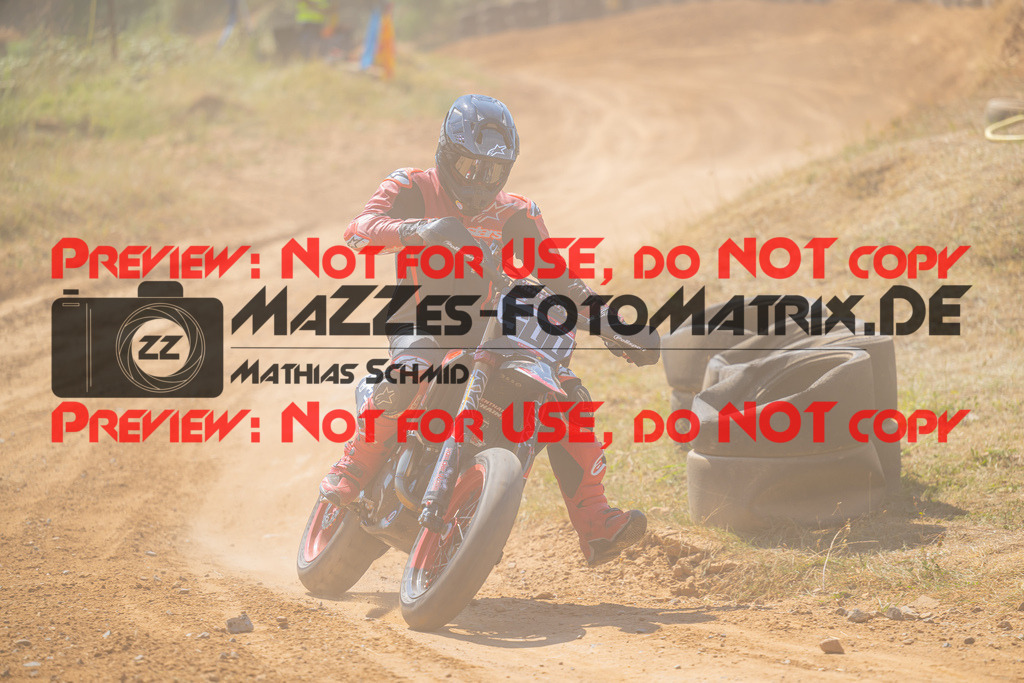 MaZZes-Fotomatrix-20260815-606617 | S2