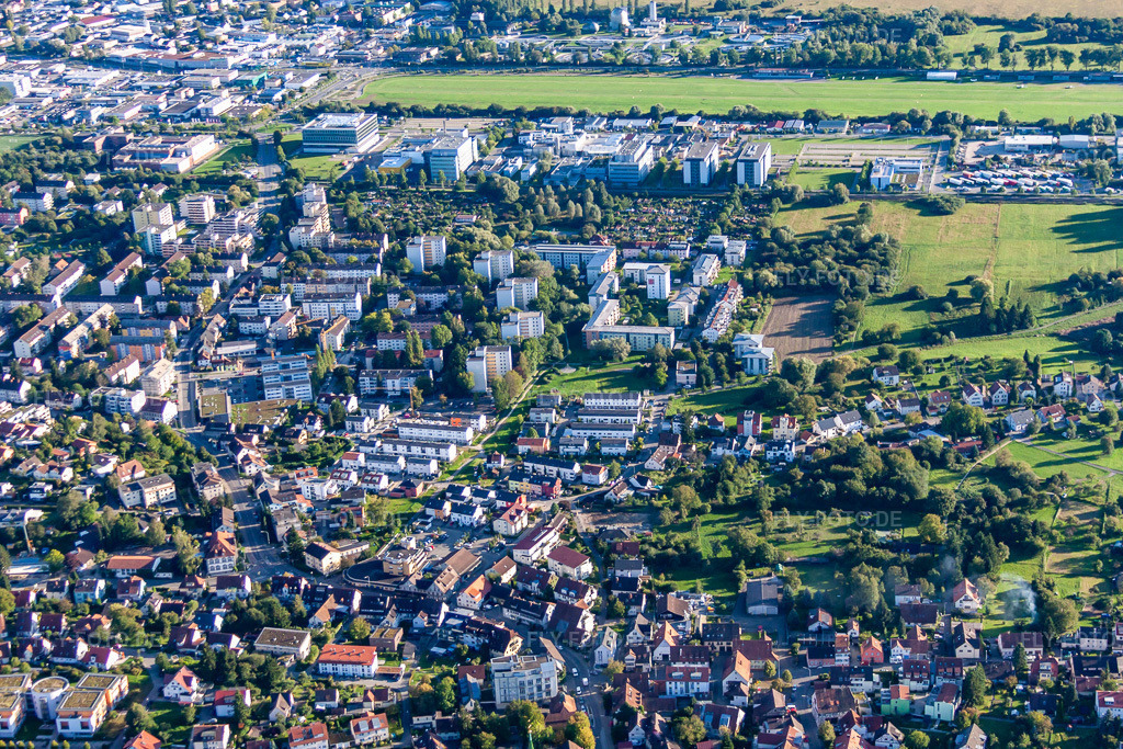 Luftbild: Brandenburger Straße im Ortsteil Wollmatingen in Konstanz im Bundesland Baden-Württemberg in Deutschland. Foto: IMG_71647.jpg vom 30.08.2014 durch Werner Riehm/FLY-FOTO.de