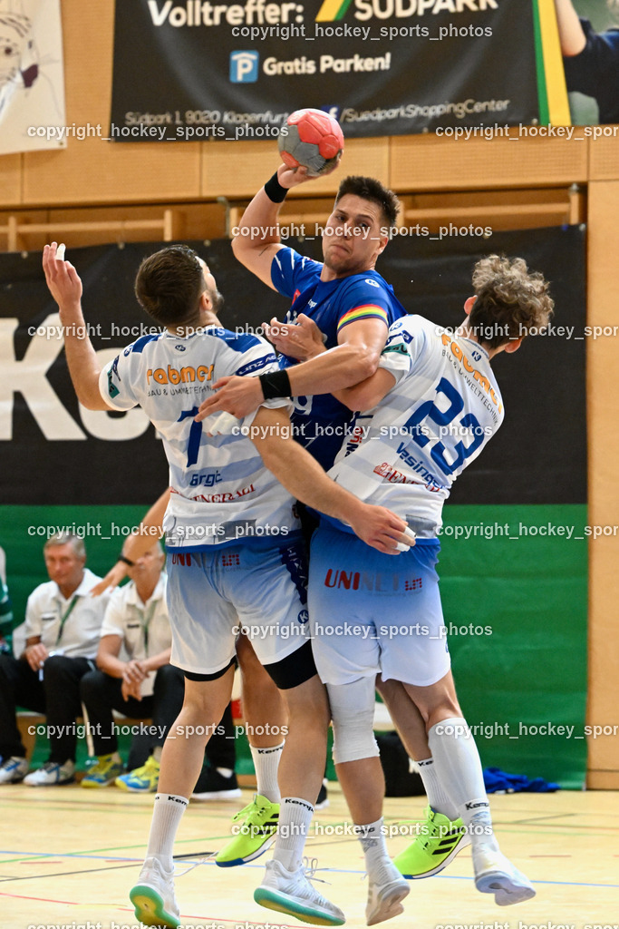 SC Ferlach vs. HC Linz AG 11.10.2023 | #7 GRGIC Mislav HC LINZ, #24 JOVANOVIC Mladan SC Ferlach, #23 WIESINGER Silas HC LINZ, SC Ferlach vs. HC Linz AG 11.10.2023, SC Ferlach vs. HC Linz AG am 11.10.2023 in Ferlach (Ballspielhalle Ferlach), Austria, (Photo by Bernd Stefan)