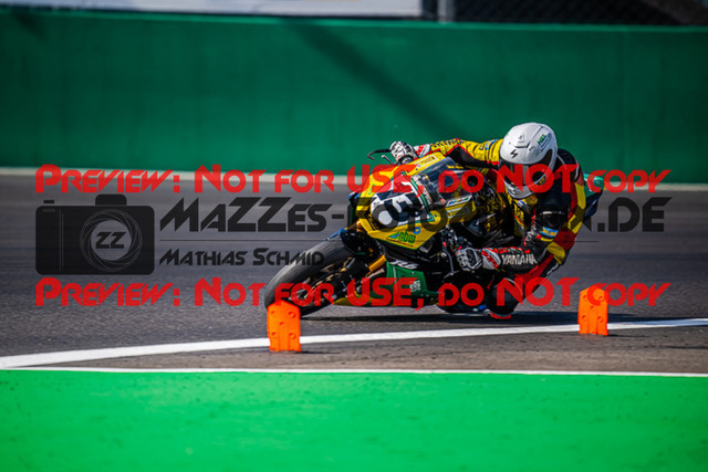 MaZZes_FotoMatrix_220508_96507 | Fotograf Mathias Schmid
Sportfotograf,
Eventfotograf,
Hochzeitsfotograf,
Portraitfotograf