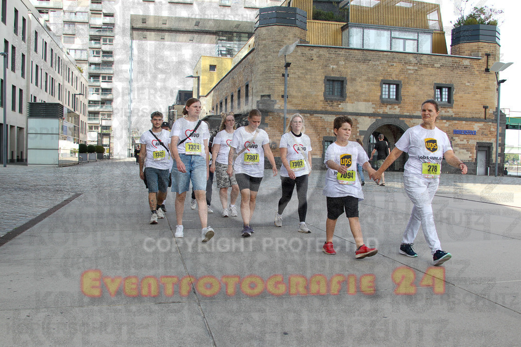 250920_1356_EV4_6895 | Sportfotografie im Rhein-Sieg Kreis, Köln, Bonn, NRW, Rheinland Pfalz, Hessen, etc. Unser Tätigkeitsfeld umfasst den Laufsport vom Volkslauf über den Marathon, Duathlon, Triathon bis zum Ultralauf wie Kölnpfad Ultra oder Schindertrail.