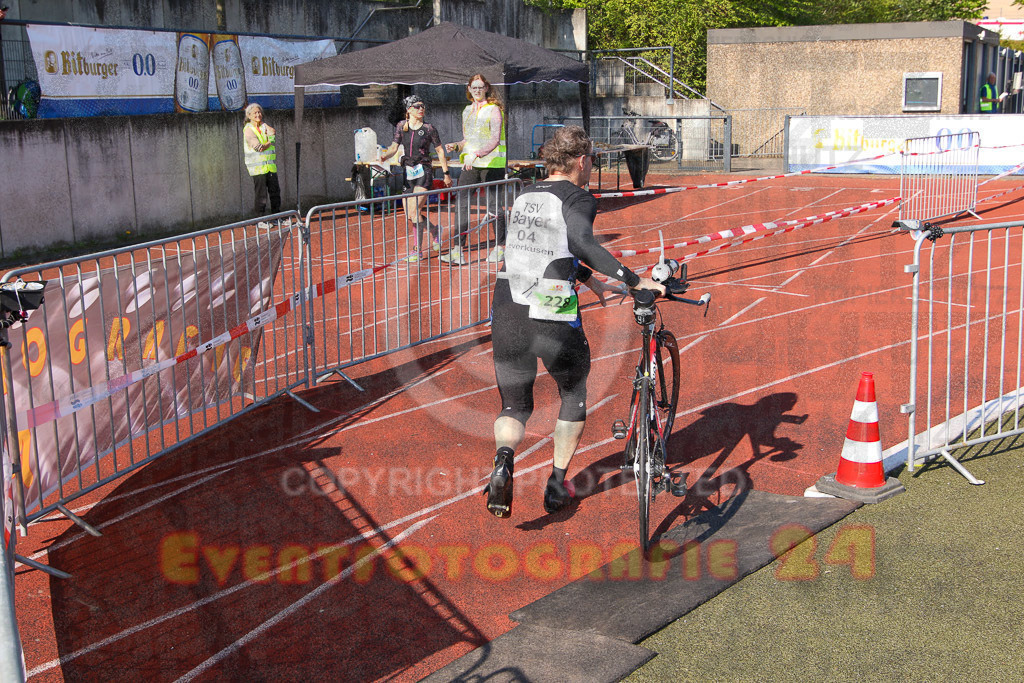 220424_1002_EV8_8713 | Sportfotografie im Rhein-Sieg Kreis, Köln, Bonn, NRW, Rheinland Pfalz, Hessen, etc. Unser Tätigkeitsfeld umfasst den Laufsport vom Volkslauf über den Marathon, Duathlon, Triathon bis zum Ultralauf wie Kölnpfad Ultra oder Schindertrail.
