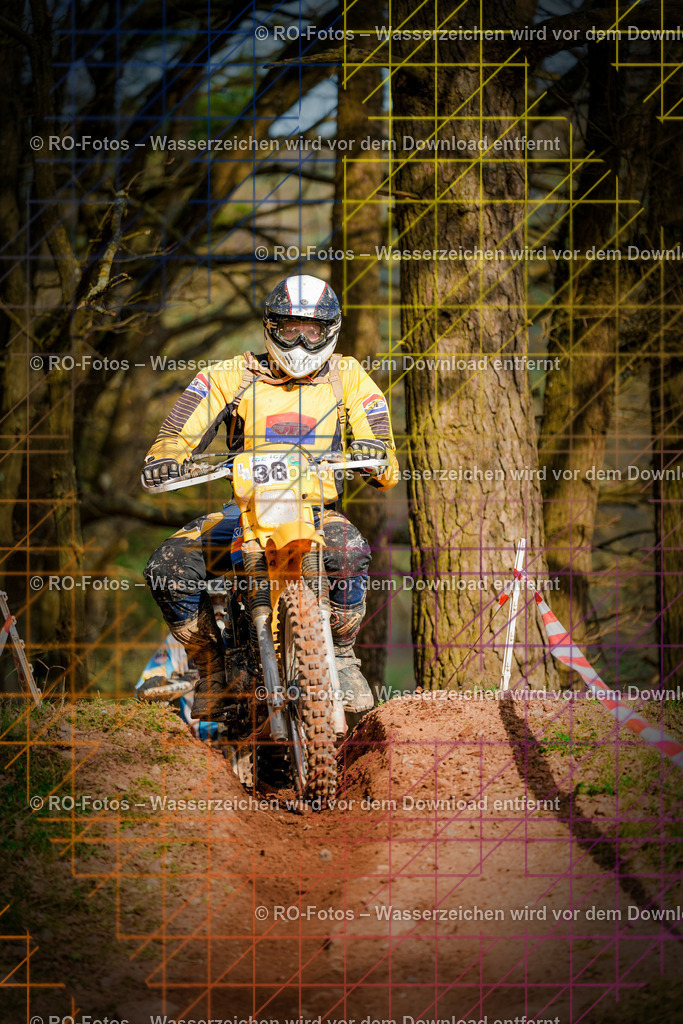 3 Lauf Mernes-1702 | Sportfotografie von RO-Fotos: Motorsport, Motocross, Enduro, Laufveranstaltungen und Triathlon. Professionelle Fotos von Sportlern und Events. - Realisiert mit Pictrs.com