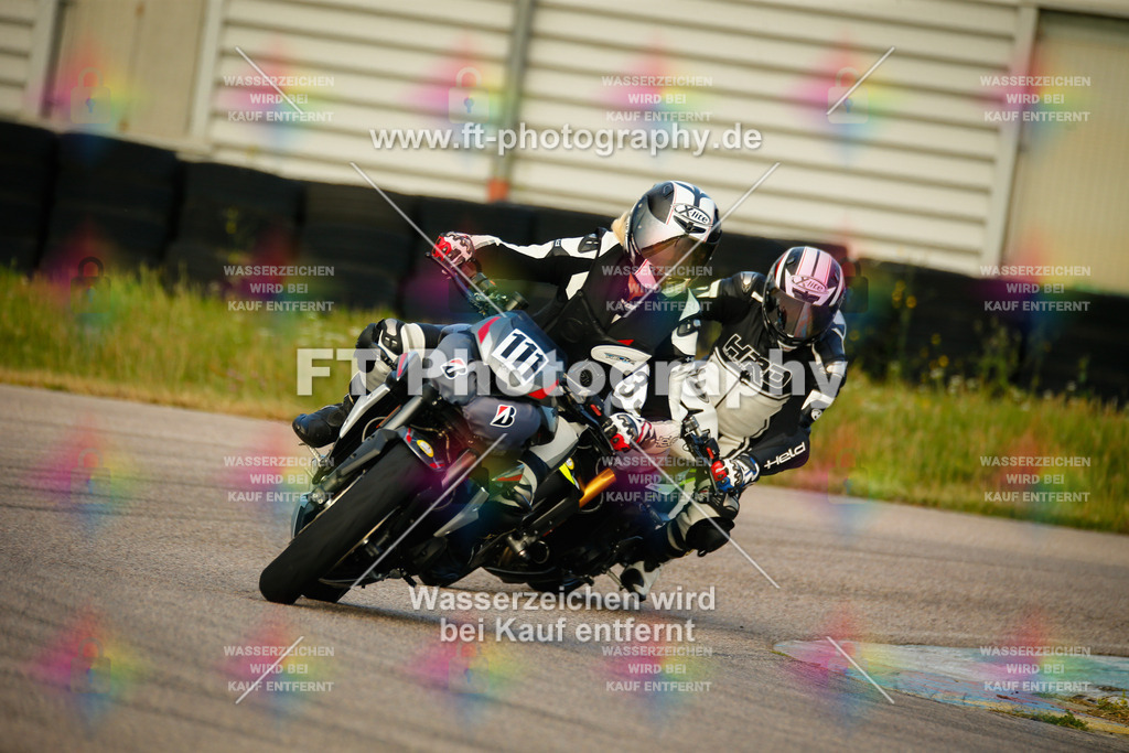 _MOT5216 | Hier findet Ihr Bilder von Touristenfahrten auf der Nürburgring Nordschleife oder von anderen Veranstaltungen die ich besucht habe. Viel Spass beim Durch Schauen 