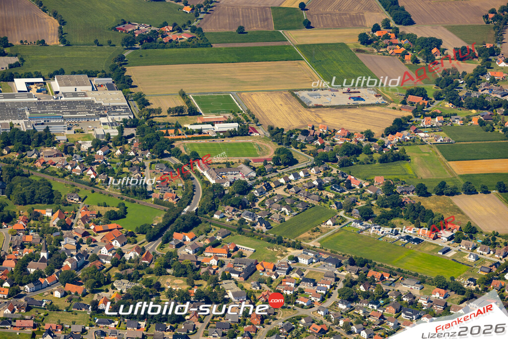 Die Luftaufnahme Dielingen - Stemwede wurde 2022 vom Flugzeug aus (keine Drohne) erstellt. Hohe Auflösung -für große Poster und Wandbilder geeignet - Garantiert!