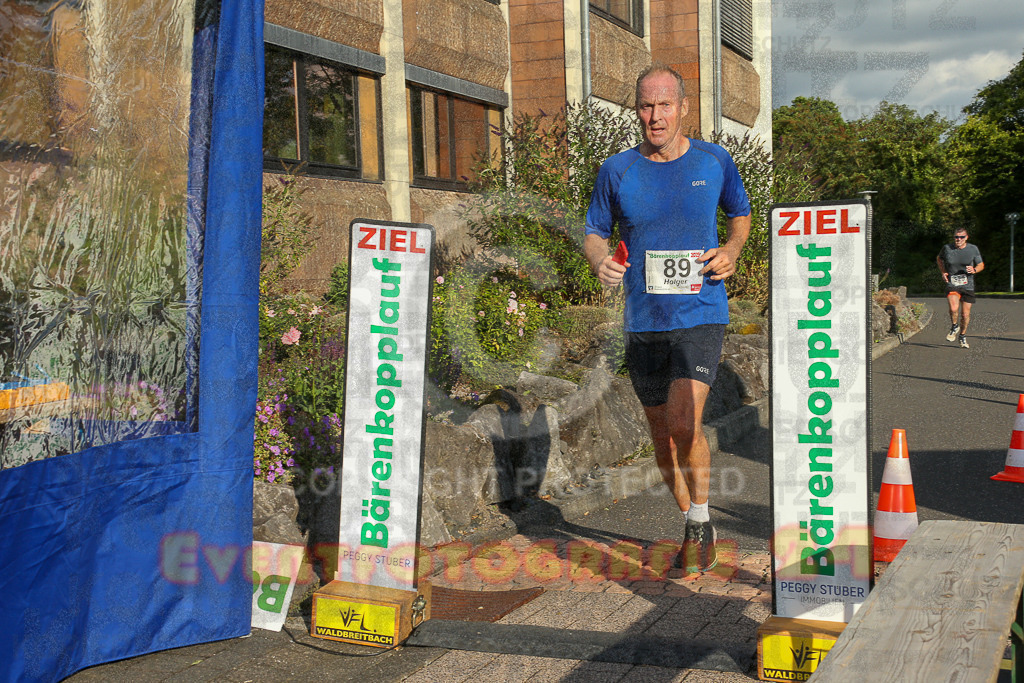 250801_1912_EX1_7305 | Sportfotografie im Rhein-Sieg Kreis, Köln, Bonn, NRW, Rheinland Pfalz, Hessen, etc. Unser Tätigkeitsfeld umfasst den Laufsport vom Volkslauf über den Marathon, Duathlon, Triathon bis zum Ultralauf wie Kölnpfad Ultra oder Schindertrail.