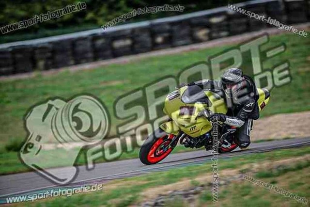 pubi6309 | Professionelle Fotos von Sportveranstaltungen, aber auch Hochzeiten und anderen Events. - Realisiert mit Pictrs.com