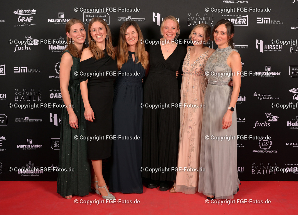 20240114-fge-fotos-0494 | Eröffnungsball der FGE am 14.01.2024 im Alten Stadttheater in Eichstätt. - Realisiert mit Pictrs.com