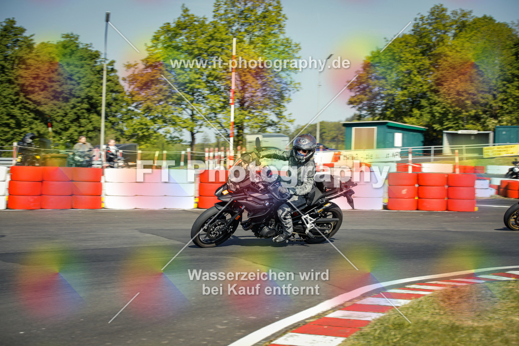 OBK_Mai_Volker_Adam-10101 | Hier findet Ihr Bilder von Touristenfahrten auf der Nürburgring Nordschleife oder von anderen Veranstaltungen die ich besucht habe. Viel Spass beim Durch Schauen 