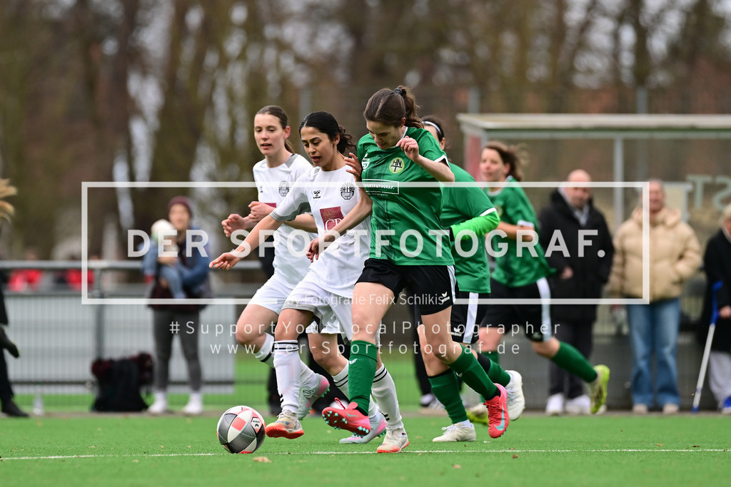 Fußball I Frauen I Saison 2025-2026 I Kreisliga I 17. Spieltag I HNT - Harburger TB II I 122103 | Der Sportfotograf. - Realized with Pictrs.com