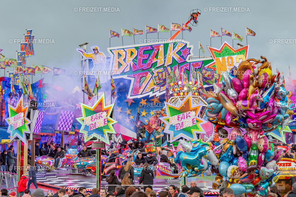 PALMKIRMES RECKLINGHAUSEN | PALMKIRMES RECKLINGHAUSEN

VEROEFFENTLICHUNG NUR GEGEN HONORAR

CONTACT:
FREIZEIT.MEDIA
HENDRIK PÖTHER
IM SCHLATT 24
46414 RHEDE

FON: +49 (0)2872 9496637
MAIL: INFO@FREIZEIT-MEDIA.DE
WEB: WWW.FREIZEIT.MEDIA - Realisiert mit Pictrs.com