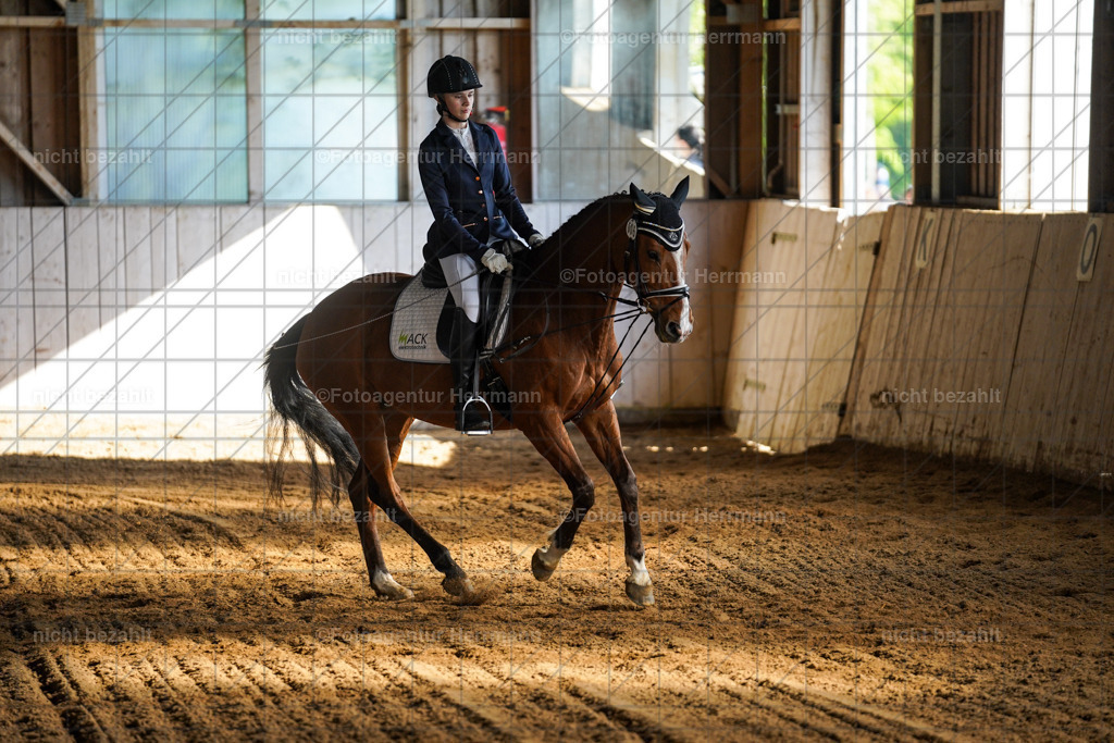 20230518-FAH03481 | Frühjahrsturnier, landberg am Lech, 2023, Reitclub Landsberg, Turnierbilder, Fotos Turnier Landsberg, Fotoagentur Herrmann, Turnierfotografen Bayern, reitsport Fotograf, Pferde Fotograf