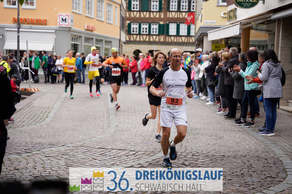 VR Bank Hauptlauf 10km | 3königslauf 2022 VR Bank Hauptlauf - Realisiert mit Pictrs.com