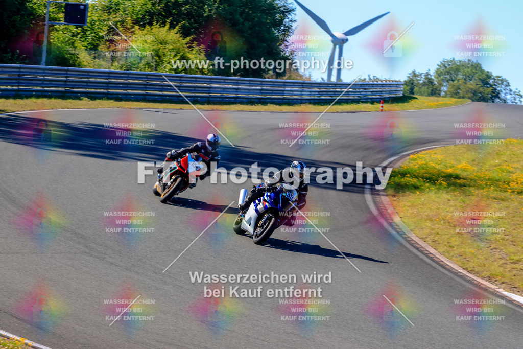 _TCM5422 | Hier findet Ihr Bilder von Touristenfahrten auf der Nürburgring Nordschleife oder von anderen Veranstaltungen die ich besucht habe. Viel Spass beim Durch Schauen 