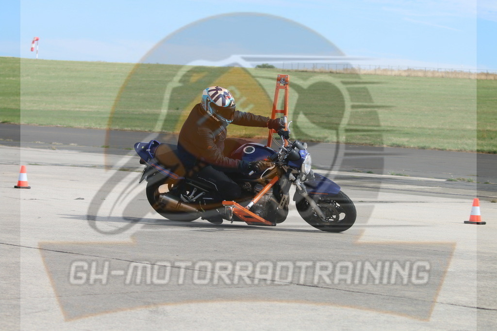 IMG_3777 | gh-motorradtraining-foto.de - Realisiert mit Pictrs.com