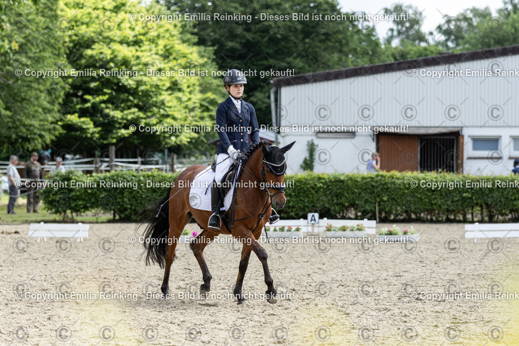 CL5A8377 | Emilia Reinking Fotografie - Realisiert mit Pictrs.com