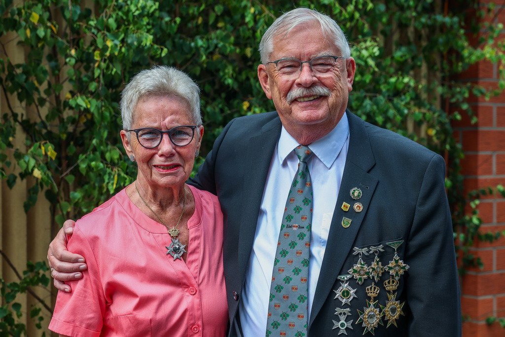 top-top.de-250627-055 | Foto, Video, Fotografie, Videografie, Fotobox, DJ, Discjockey, Musik, Musikbox, Veranstaltung, Photobooth, Amazon, Ebay, Buchtipp, Bestseller, Autor, Verlag, Buch, Wesel, Hamminkeln, NRW, Dinslaken, Rees, Drohne, Hochzeit, Party, Fotobox, Wesel, Fotograf