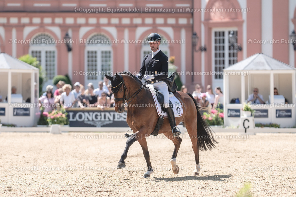 20230528_03_GP-Special-Tour_0208 | equistock