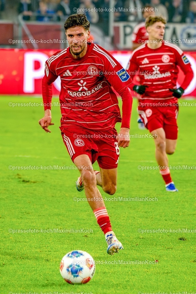 xKKUx16012601037 | 16.01.2026, xkkux, Fußball, Fortuna Düsseldorf - Arminia Bielefeld, 2. Fußball Bundesliga, Merkur Spiel-Arena, Saison 2025 2026: Anouar El Azzouzi (Fortuna Düsseldorf #08)  DFB regulations prohibit any use of photographs as image sequences and or quasi-video.