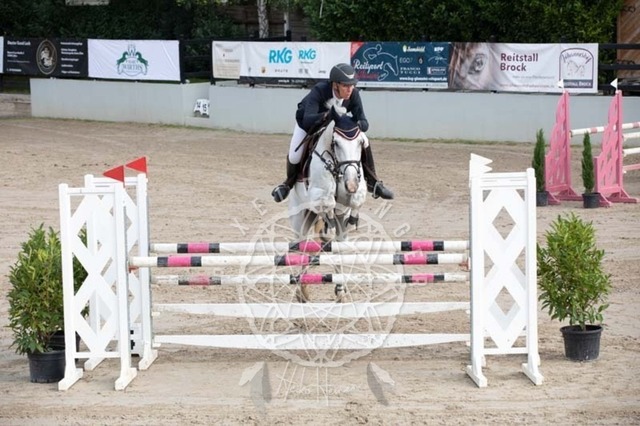 2B4A2069 | pixelfaenger - Realisiert mit Pictrs.com