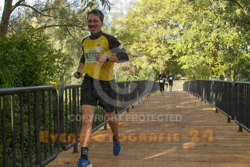 231015_1016_EV4_1276 | Sportfotografie im Rhein-Sieg Kreis, Köln, Bonn, NRW, Rheinland Pfalz, Hessen, etc. Unser Tätigkeitsfeld umfasst den Laufsport vom Volkslauf über den Marathon, Duathlon, Triathon bis zum Ultralauf wie Kölnpfad Ultra oder Schindertrail.