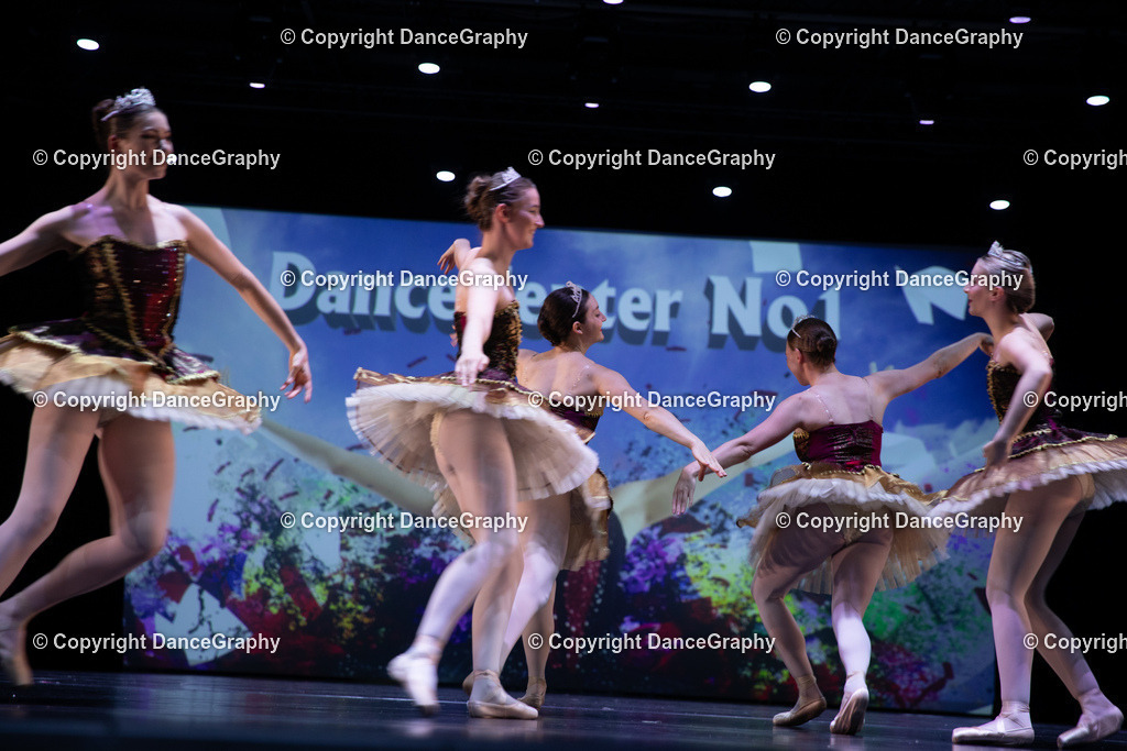 GPHY5940 | DanceGraphy - Realisiert mit Pictrs.com