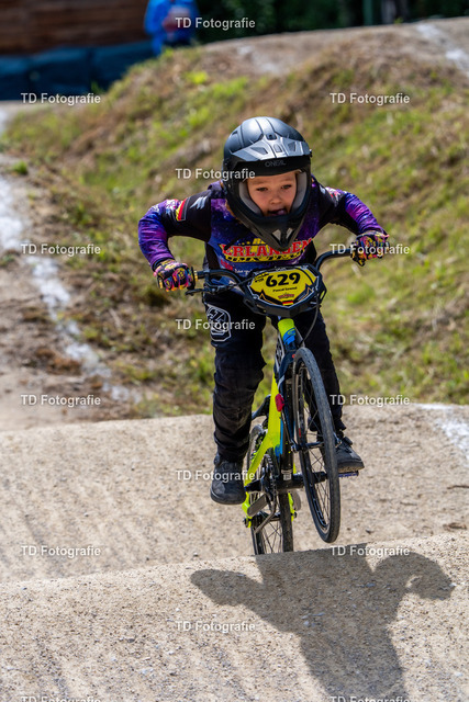BayBMX2026-06704 | Fotogalerie von Thomas Dettweiler mit Eventbildern und lizenzfreien Fotos. Perfekt als Wandbild, für Büro, Website oder private Nutzung. - Realisiert mit Pictrs.com