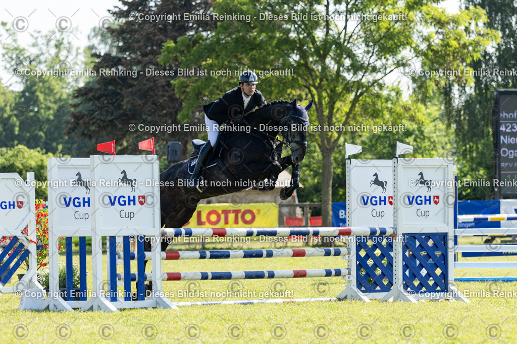 CL5A8136 | Emilia Reinking Fotografie - Realisiert mit Pictrs.com