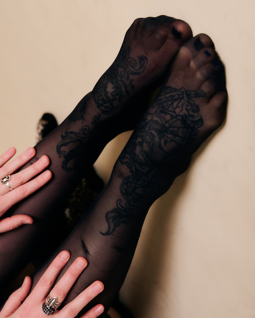 TOT_2911 | Martin ist Portrait und Werbefotograf in Berlin. Dies ist nur eine Service Seite. Das Portfolio mit Corporate Portraits, Werbefotografie,  Modefotografie, Pressefotos und Reportagefotografie unter martin-peterdamm.com - Realisiert mit Pictrs.com