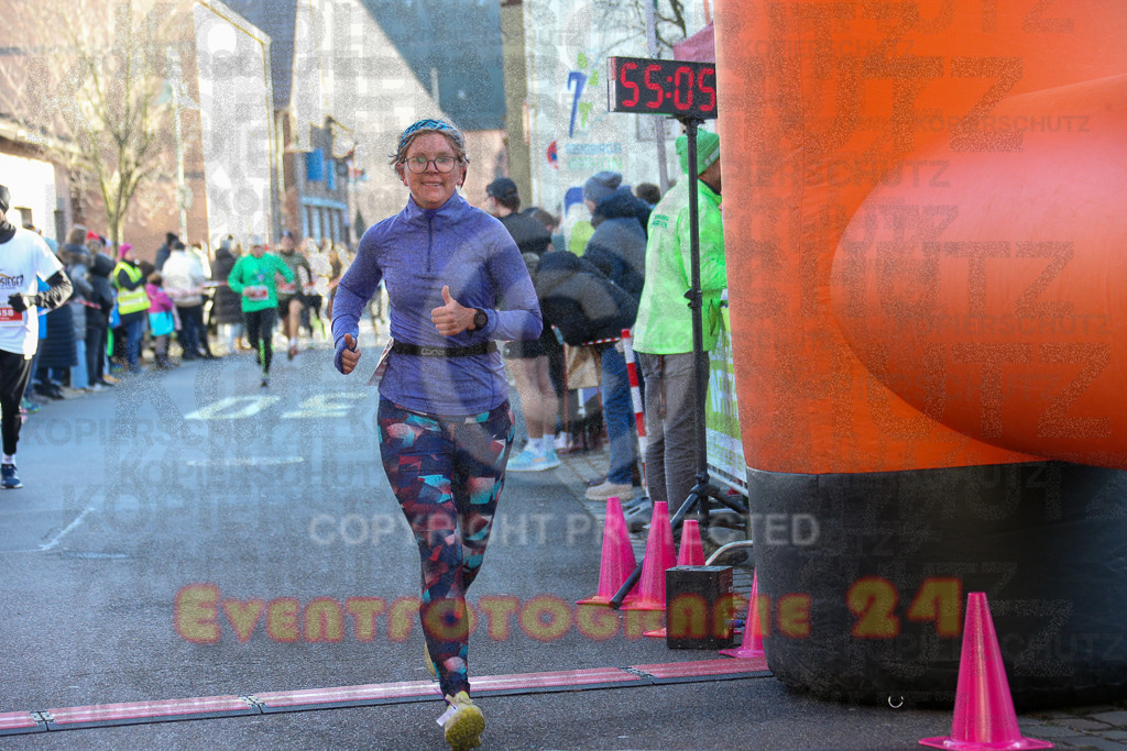 241201_1231_EX1_2476 | Sportfotografie im Rhein-Sieg Kreis, Köln, Bonn, NRW, Rheinland Pfalz, Hessen, etc. Unser Tätigkeitsfeld umfasst den Laufsport vom Volkslauf über den Marathon, Duathlon, Triathon bis zum Ultralauf wie Kölnpfad Ultra oder Schindertrail.