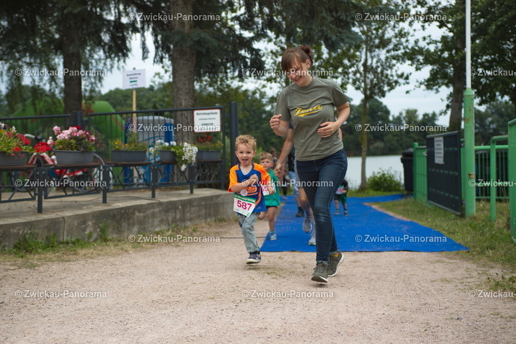 2023_0630_KoberTriathlon_Kobylonr0019 | Urban. Natur. Panorama. Luftbild. 
Der Bildershop für aufregende Perspektiven!
Für Deko, Wandbild und Kalender!
Wir bringen LED-Bilder zum Leuchten!
