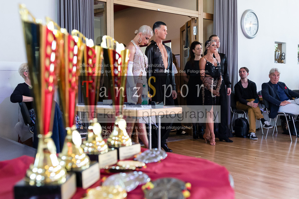 20240616_D-Cup-HGR-Latein_A8883 | Tanzsportbilder, Standardtanz, Lateintanz, WDSF, DTV, LTVB, dancecomp, goc, hessen tanzt, blaues band der spree, walzer, tango, wiener walzer, slowfox, quickstepp, samba, rumba, cha-cha-cha, paso doble. jive, hd-kroft photography, turniertanzsport