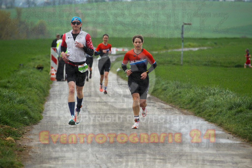 250413_1045_EV4_6957 | Sportfotografie im Rhein-Sieg Kreis, Köln, Bonn, NRW, Rheinland Pfalz, Hessen, etc. Unser Tätigkeitsfeld umfasst den Laufsport vom Volkslauf über den Marathon, Duathlon, Triathon bis zum Ultralauf wie Kölnpfad Ultra oder Schindertrail.