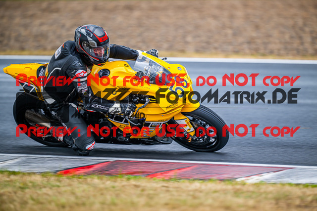 MaZZes_FotoMatrix_220625_7460 | PROSUPERSTOCK