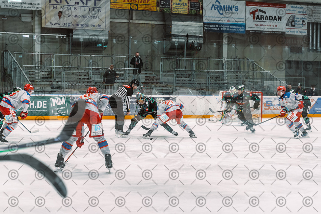 Alligators_vs_Peiting_25_11_2025-29 | Höchstadt Alligators Fotogalerie: Eishockey-Action aus Franken. Professionelle Spielfotos, Portraits & Stadionbilder zum Download. Jetzt entdecken! - Realisiert mit Pictrs.com