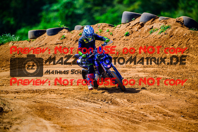 MaZZes_FotoMatrix_240511_6007705_1527 | S4