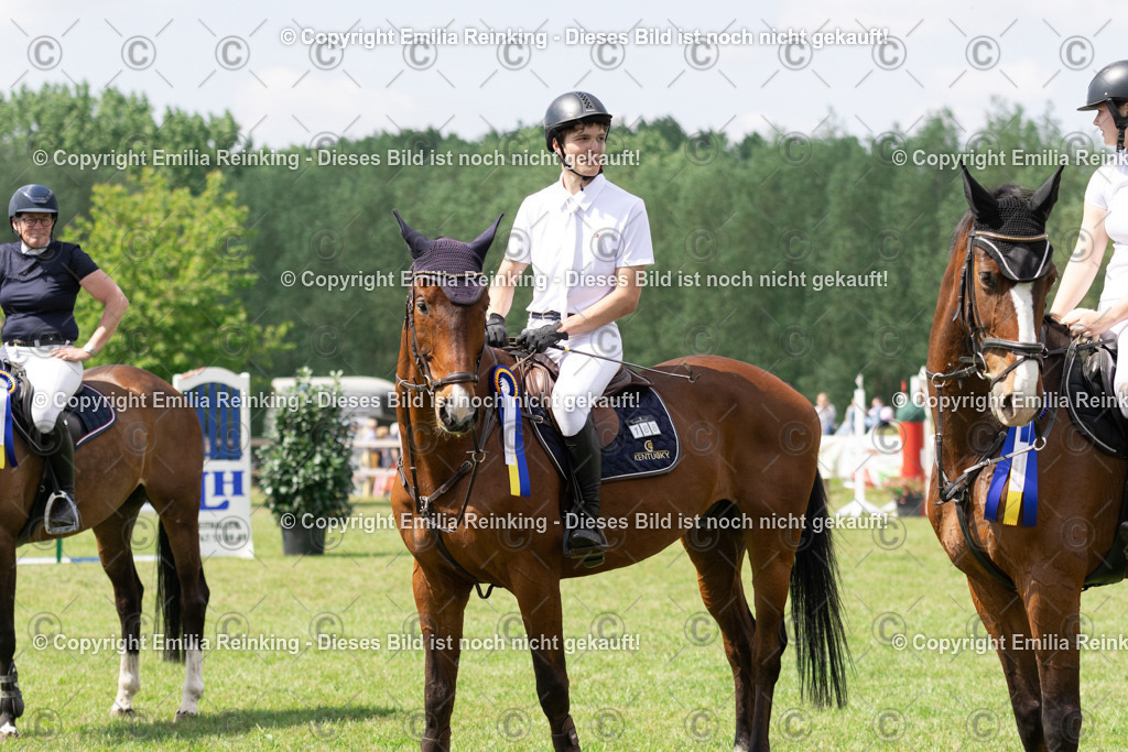 CL5A3681 | Emilia Reinking Fotografie - Realisiert mit Pictrs.com