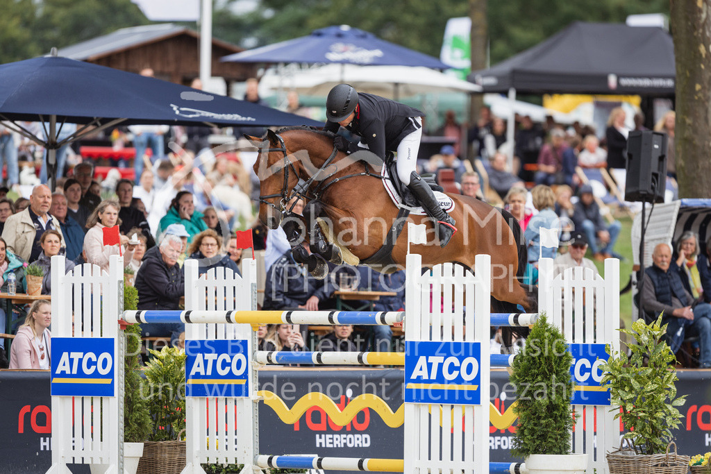 230730_BHO_GrosserPreis-512 | Deine schönsten Turniermomente als professionelle Fotos! Entdecke hochwertige Pferdesport-Fotografie im Online-Shop. Jetzt Fotos finden & bestellen!