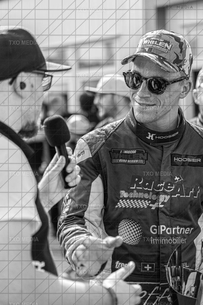 _DSC7097_swx | Exklusive Motorsport-Fotografie aus Leipzig von TXO Media – für Rennfahrer, Teams & Sponsoren. Sausemuth liefert starke Bilder, die Emotion zeigen. Jetzt buchen & glänzen! - Realisiert mit Pictrs.com