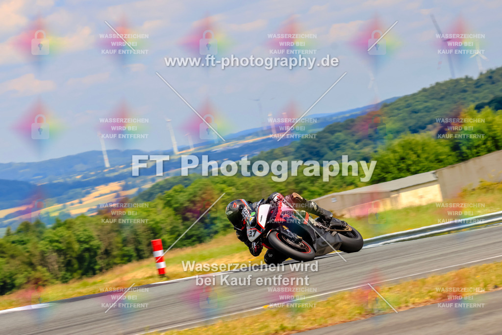 _TCM5033 | Hier findet Ihr Bilder von Touristenfahrten auf der Nürburgring Nordschleife oder von anderen Veranstaltungen die ich besucht habe. Viel Spass beim Durch Schauen 