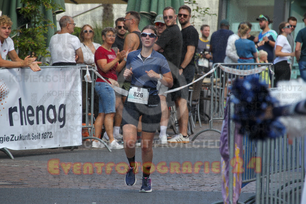 250824_1525_EV4_2865 | Sportfotografie im Rhein-Sieg Kreis, Köln, Bonn, NRW, Rheinland Pfalz, Hessen, etc. Unser Tätigkeitsfeld umfasst den Laufsport vom Volkslauf über den Marathon, Duathlon, Triathon bis zum Ultralauf wie Kölnpfad Ultra oder Schindertrail.