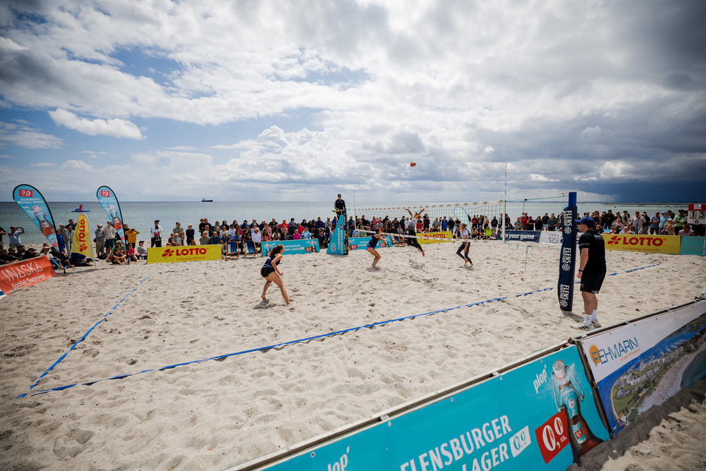 Beachvolleyball I Saison 2026 I FLENS Beach-Tour I 7. Turnier I Fehmarn | Jasper Lorenz Fotografie - Realisiert mit Pictrs.com
