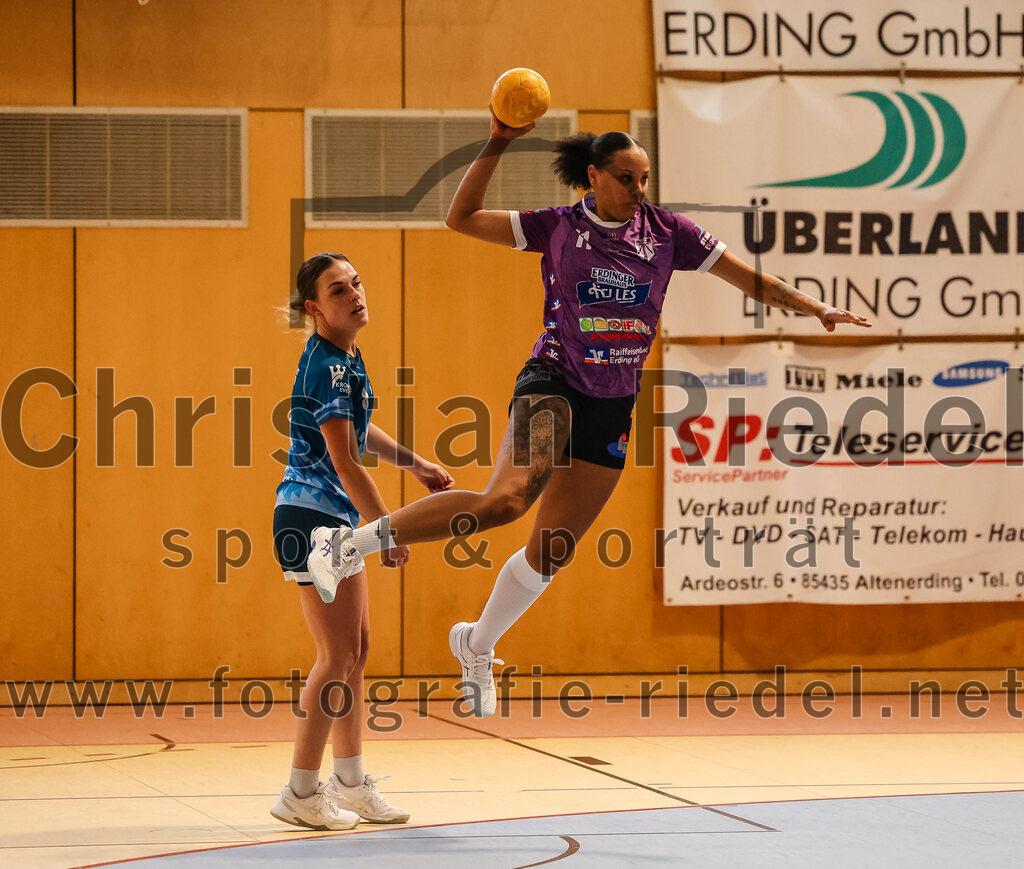 2024-03-09_011_SpVgg_Altenerding_gegen_Eintracht_Dachau-Karlsfeld | Erding, Deutschland, 09.03.2024:
Handball, Bezirksoberliga Frauen Altbayern 2023 / 2024, 17. Spieltag, SpVgg Altenerding gegen Eintracht Dachau-Karlsfeld, Endergebnis: 26:25

Nikayla Alston (SpVgg Altenerding, #11)

Foto: Christian Riedel / fotografie-riedel.net