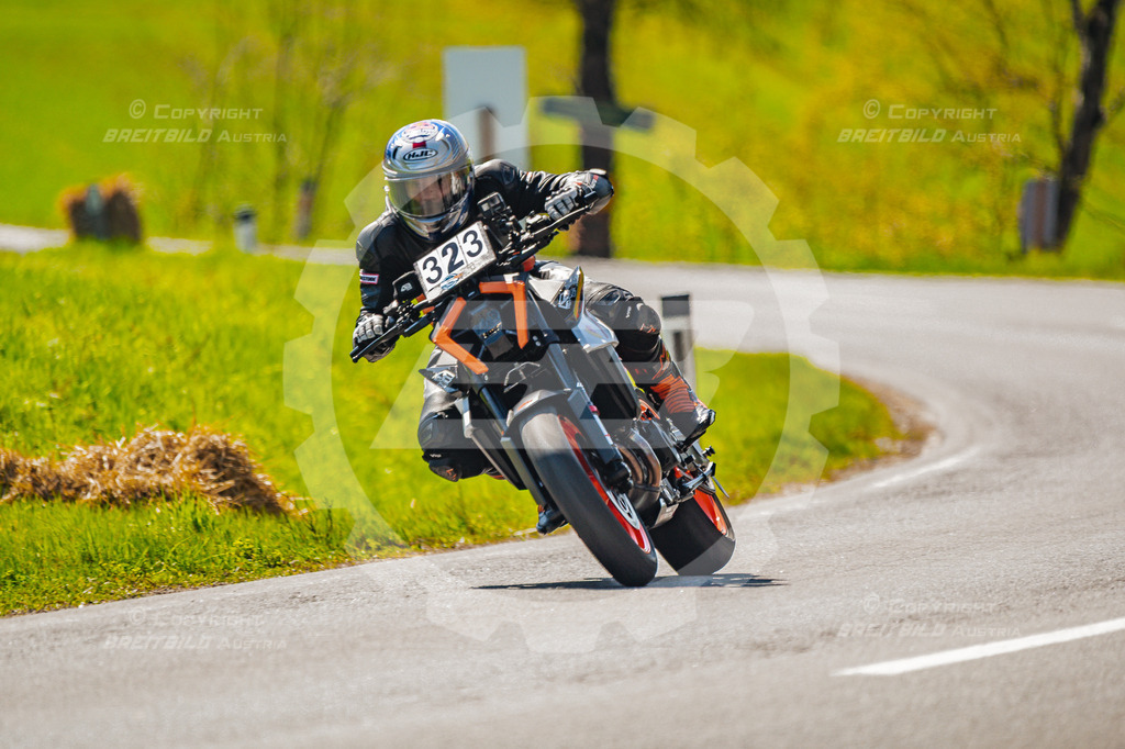 0946 - Bergrennen Landshaag2026 | BREITBILD Austria Webshop

Finde Fotos von: Breitbild, Breitbild Austria, Landshaag, Europeanbikers, KTM, BMW, Bergrennen, Bikeporn, Carporn, Bikes, Cars, Fotografie, Oberösterreich, Österreich, Berufsfotograf, Motorradteile Ganster, Julbach, Pannoniari - Realisiert mit Pictrs.com